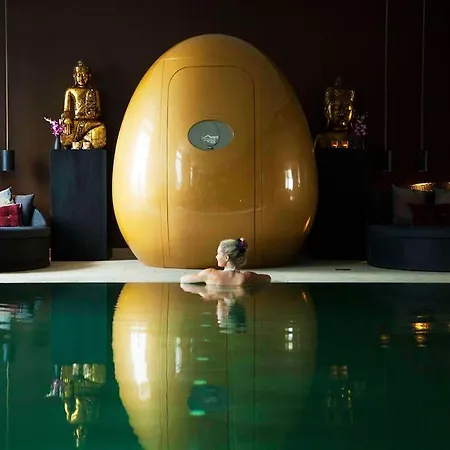 Clarion Copenhagen Airport 4*