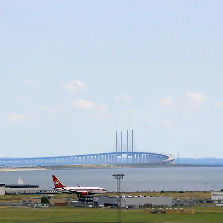 Clarion Copenhagen Airport Hotel 4*