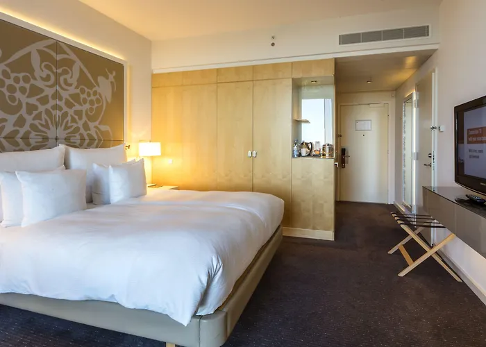 Clarion Copenhagen Airport Otel